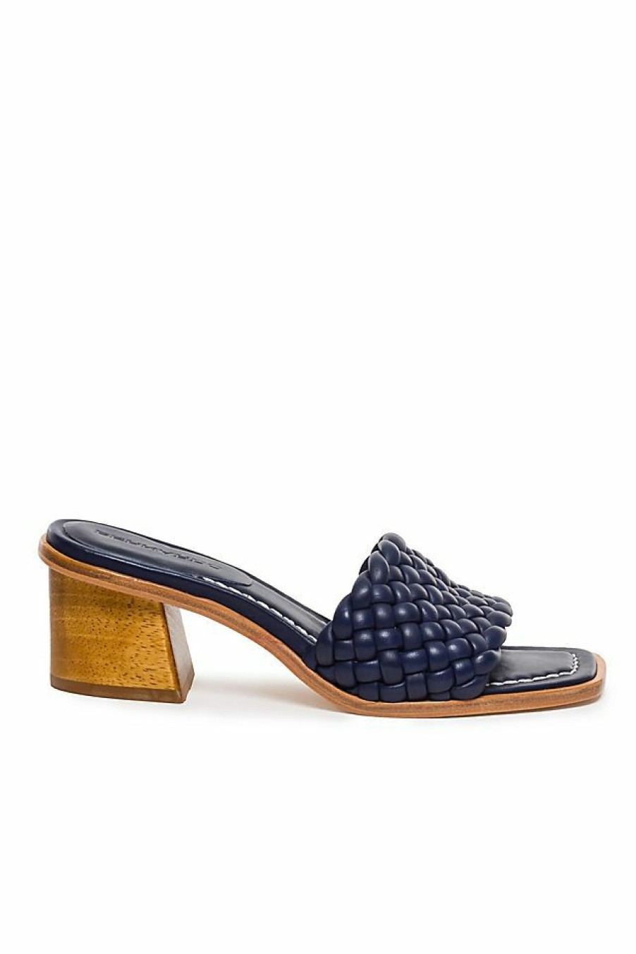 Getaway & Resort Wear * | Best Pirce Bernardo Bethesda Heels Navy