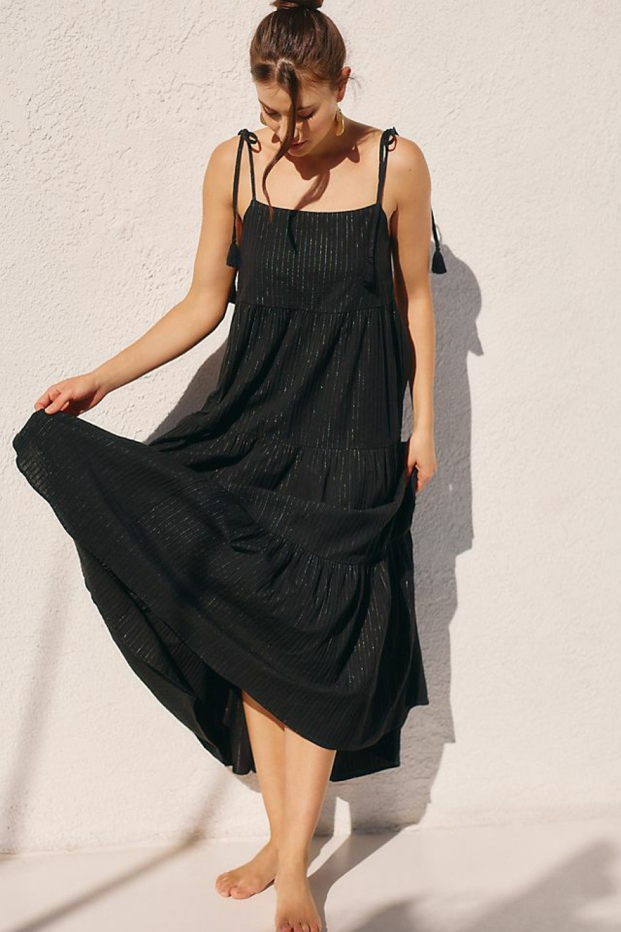 Getaway & Resort Wear * | Promo Charlie Holiday Lucia Maxi Dress Black