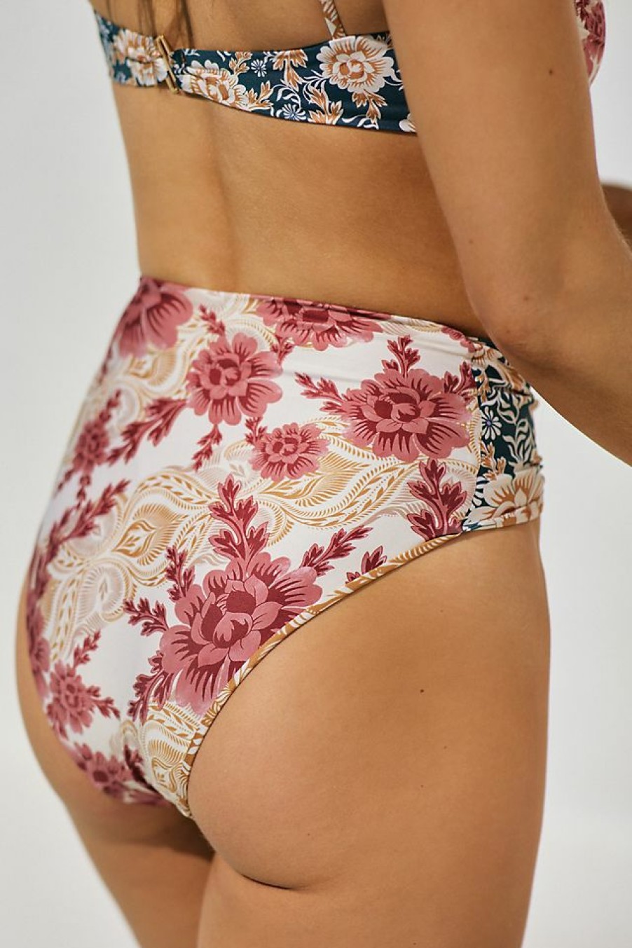 Getaway & Resort Wear * | Best Pirce Agua Bendita Lilly High-Waisted Bikini Bottoms Red Motif