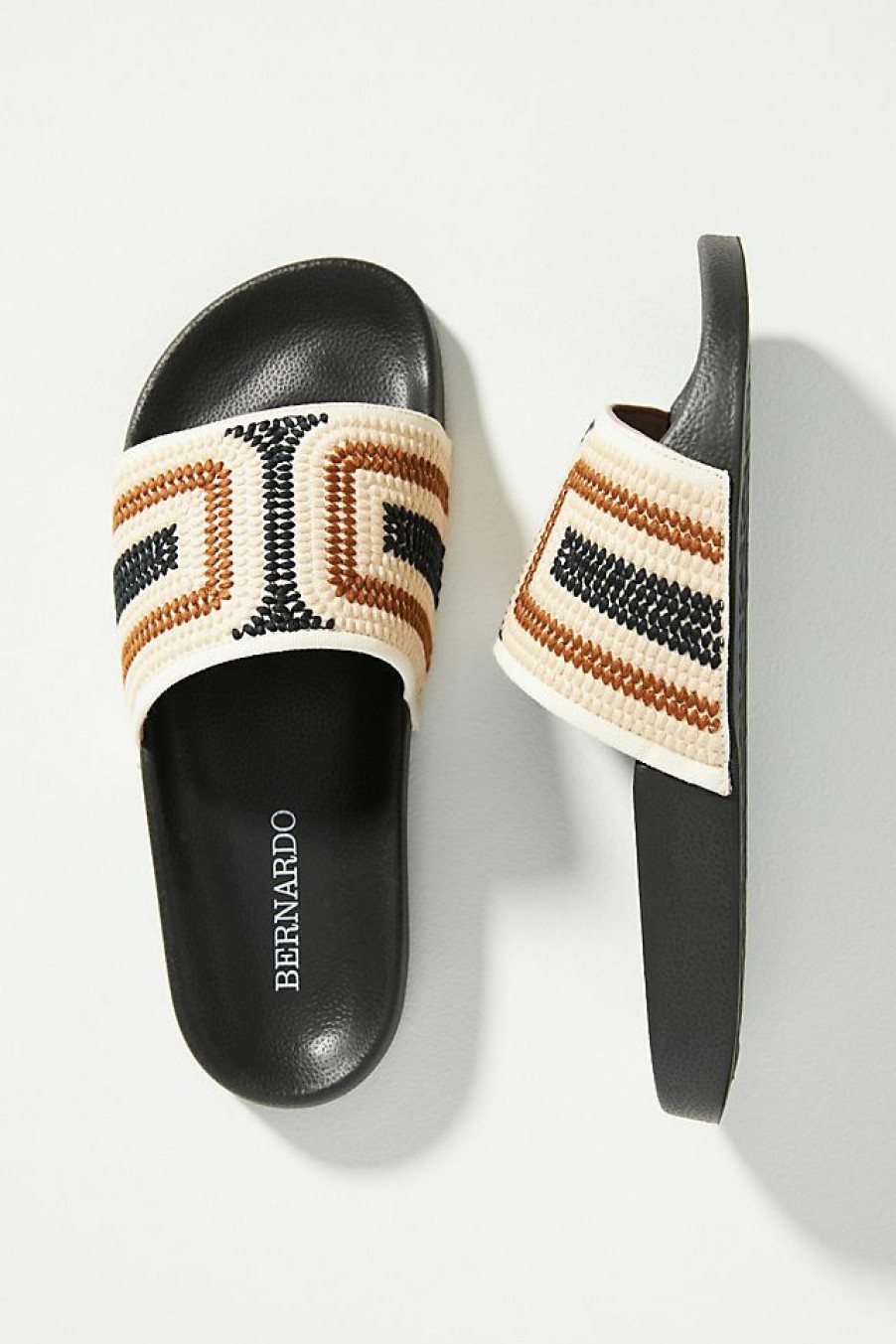 Getaway & Resort Wear * | Buy Bernardo Reese Slide Sandals Black Motif