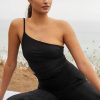 Activewear * | Flash Sale Beyond Yoga Softshine Wanderlust Cropped Tank Black Motif