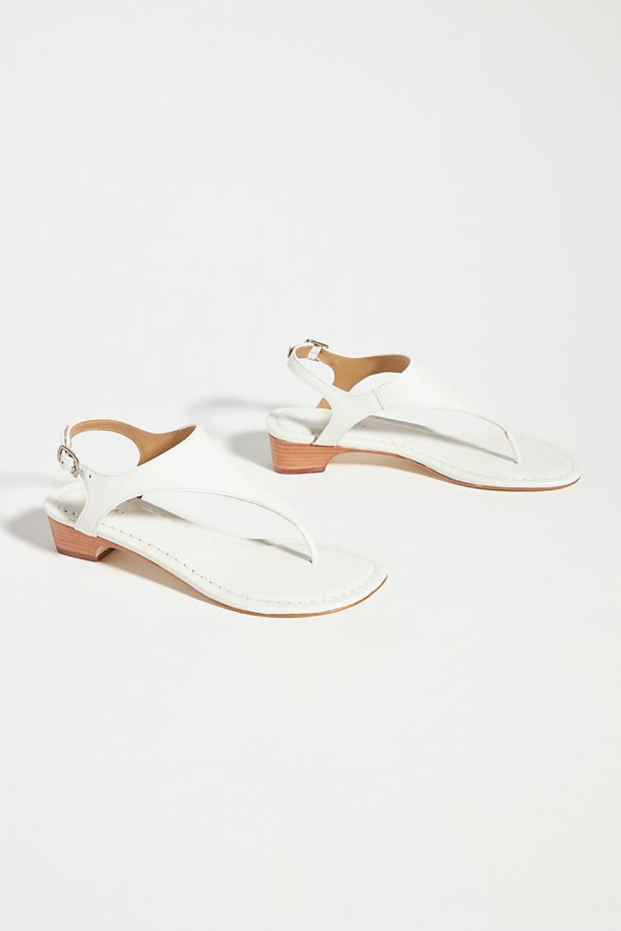 Getaway & Resort Wear * | Best Reviews Of Bernardo Gala Sandals White