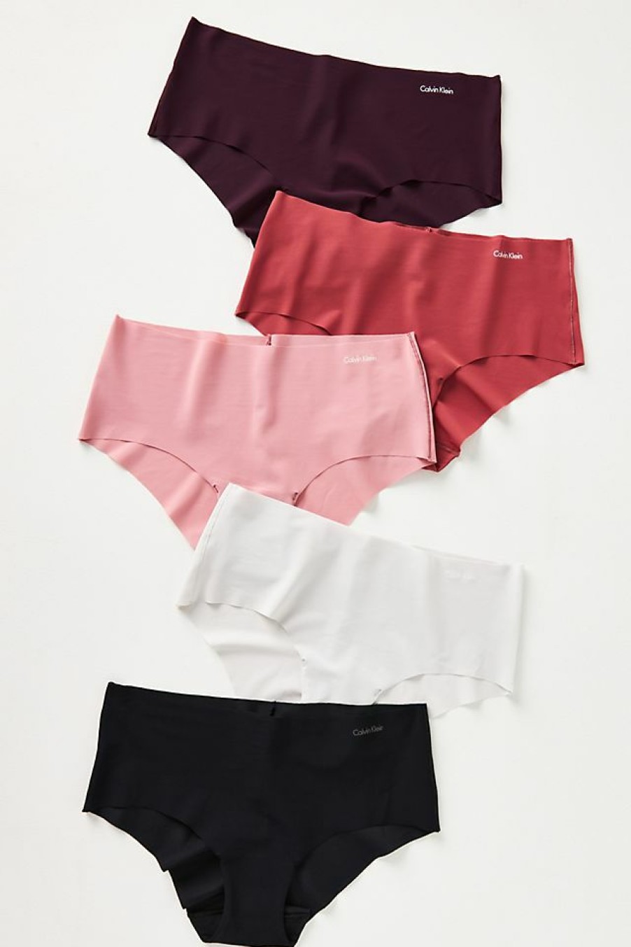 Intimates & Lingerie * | Deals Calvin Klein Invisibles Hipster Panty Novelty