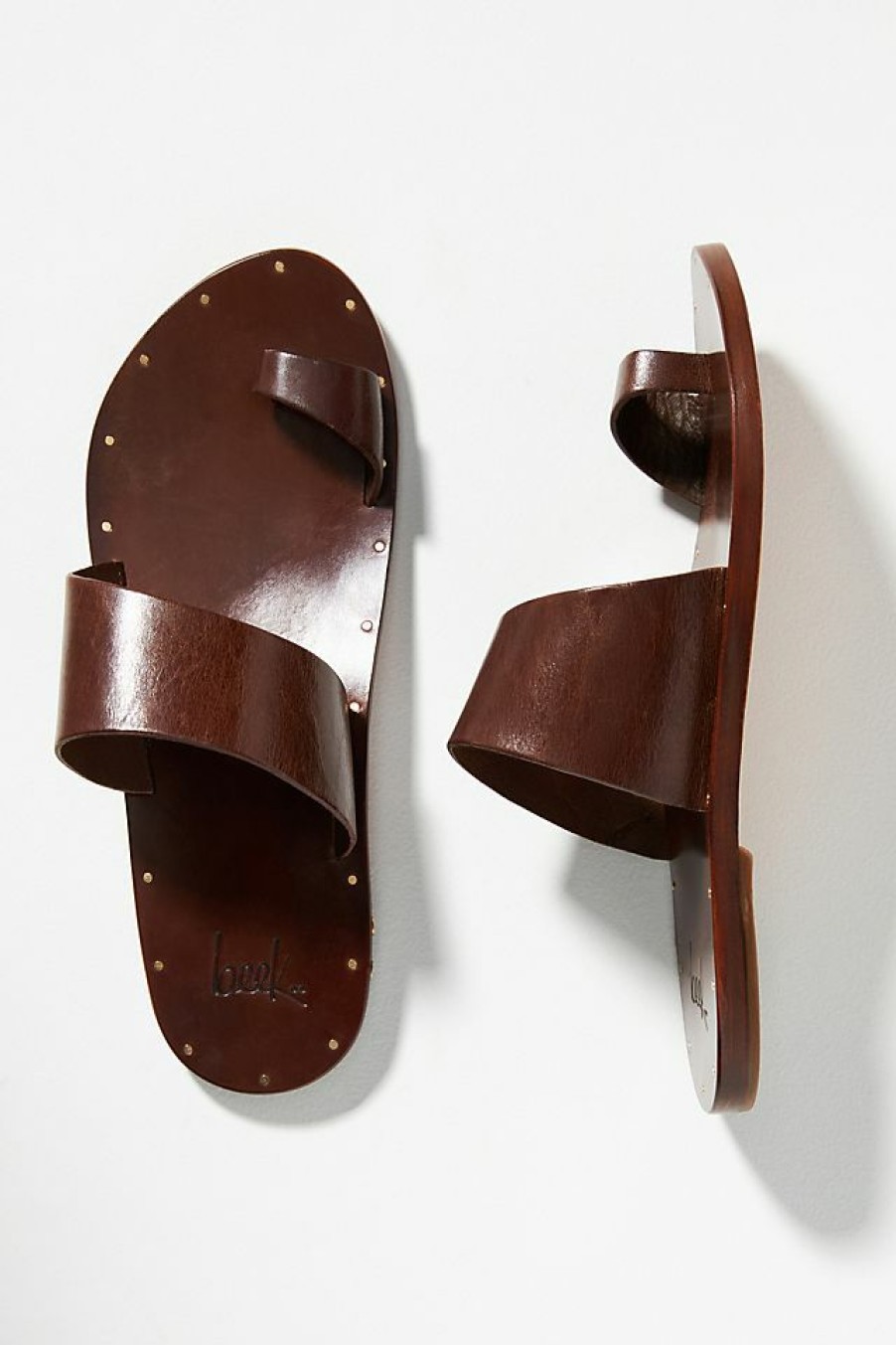 Getaway & Resort Wear * | Outlet Beek Finch Toe-Loop Sandals Chocolate