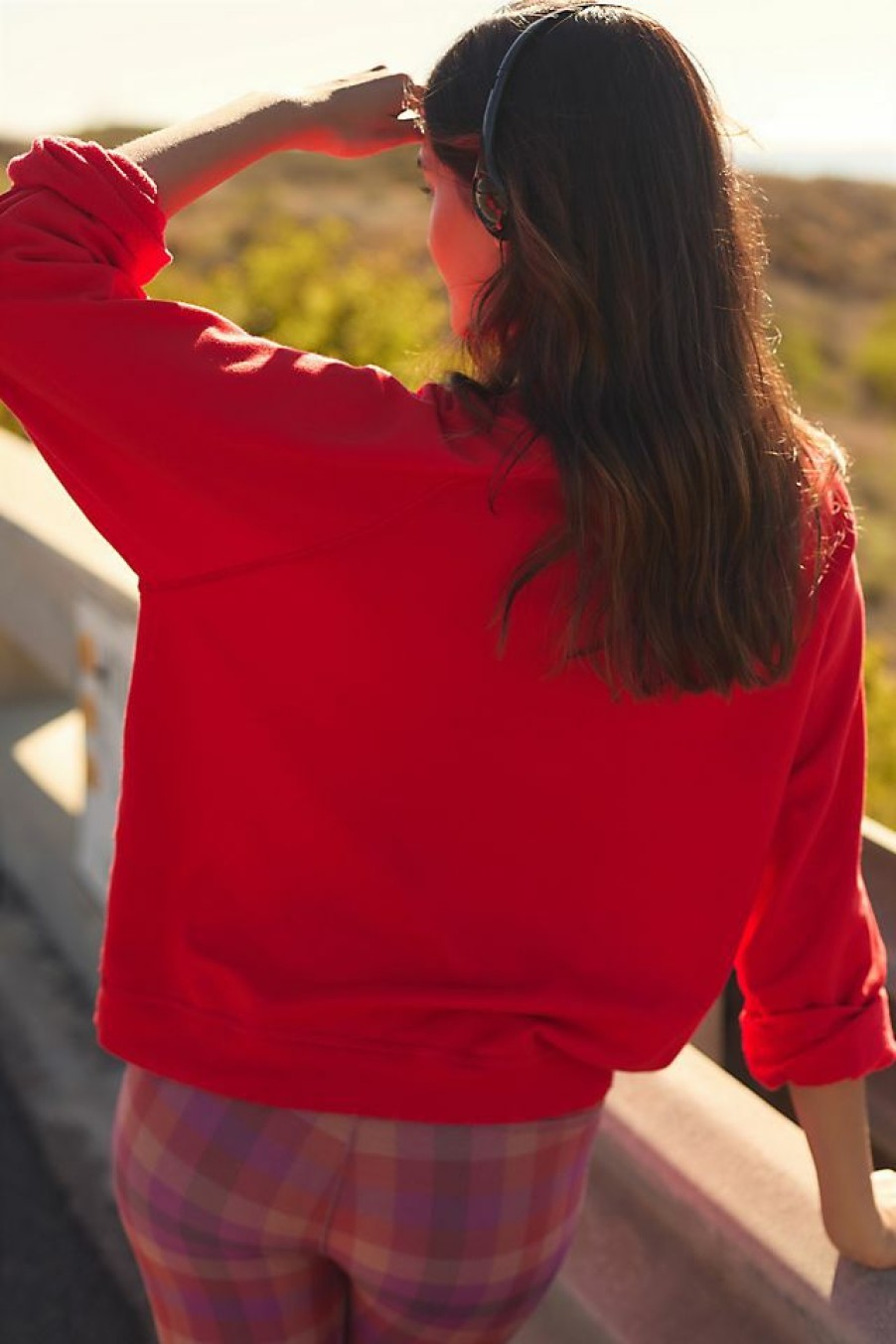 Activewear * | Budget Electric & Rose Ronan Pullover Sweatshirt Red